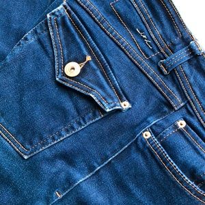 Women’s Inc Bootcut Jeans, Curvy Fit.